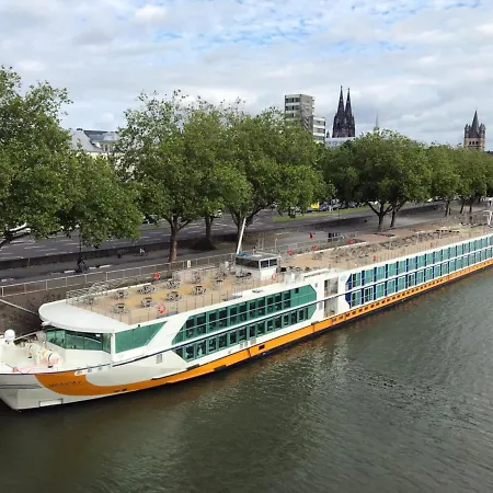 Hotel River Messe