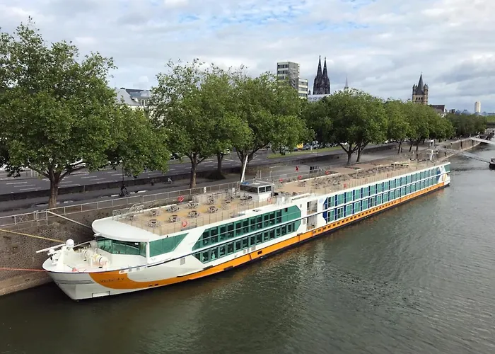 Hotel River Messe