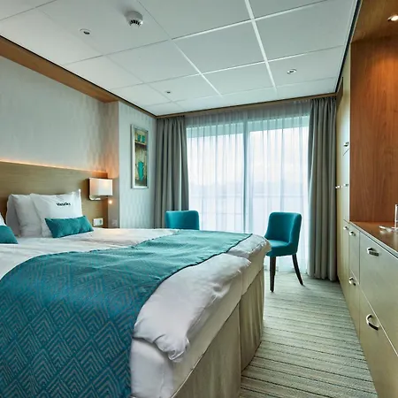 River Messe Hotel 4*